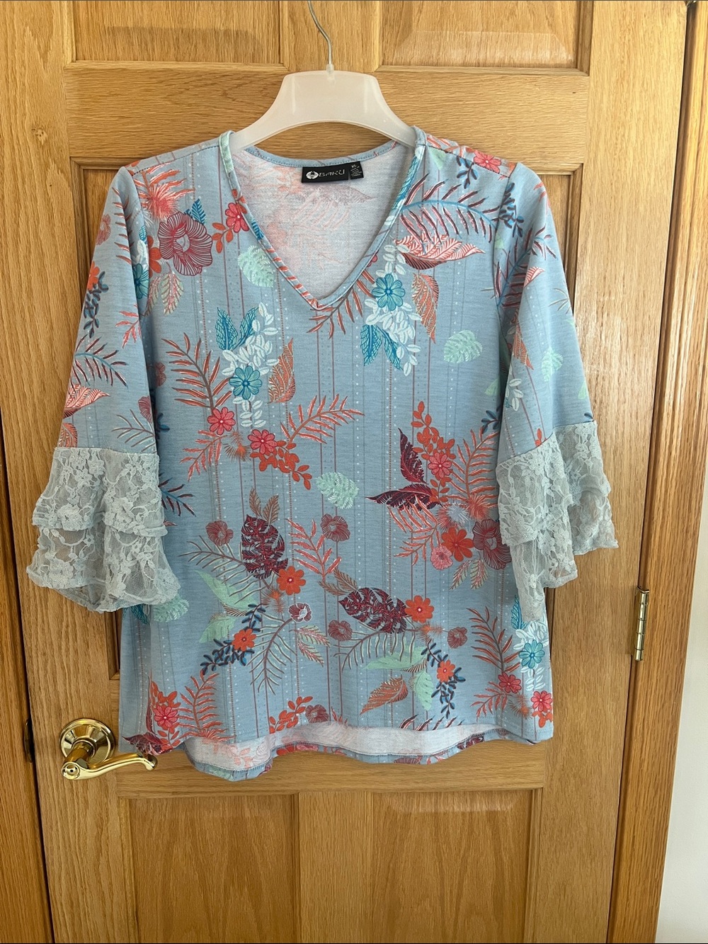 Baku - Floral V-Neck Lace Bell Sleeve Top - Light Blue and Coral XL